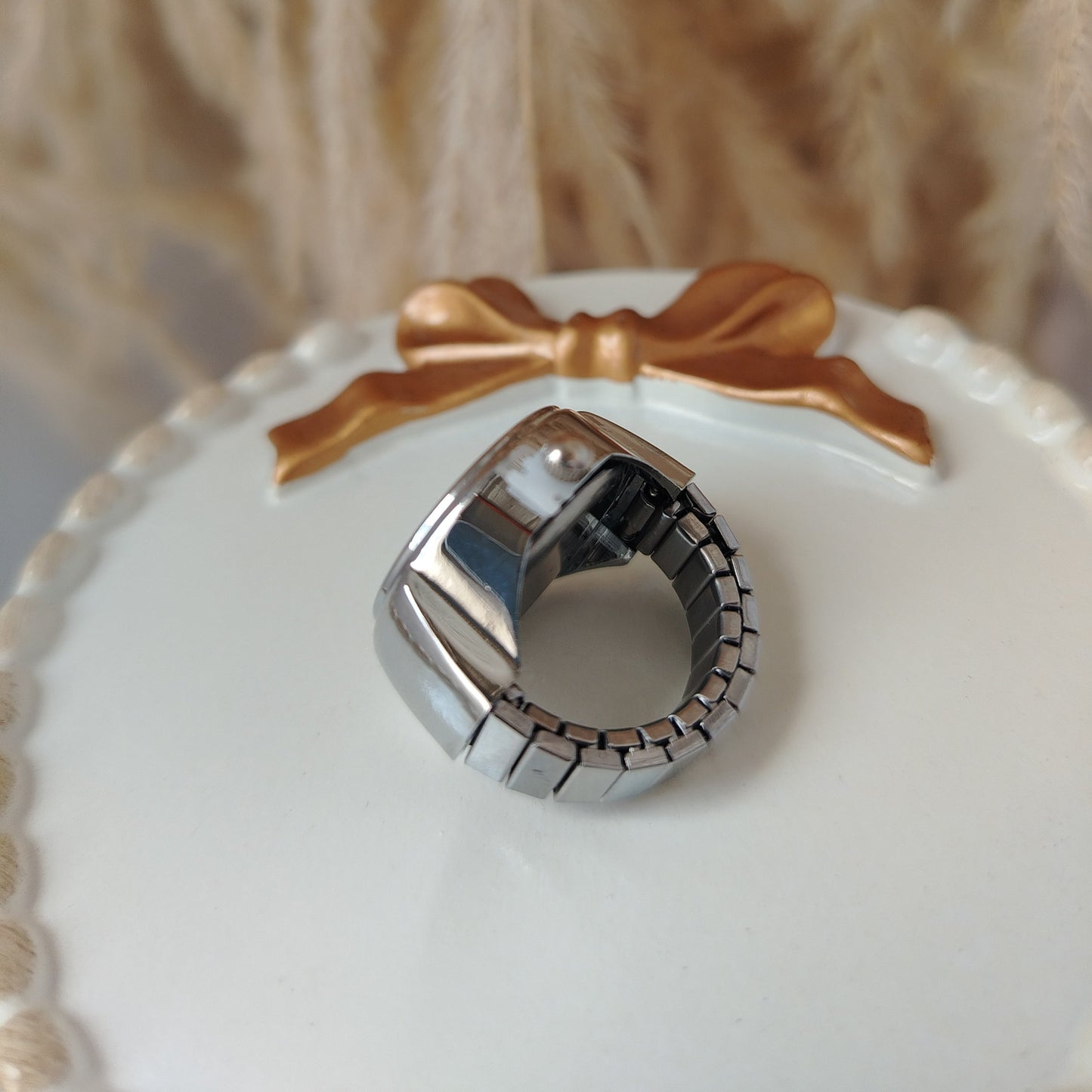 ANILLO RELOJ TITANIUM – Fuerza en calma