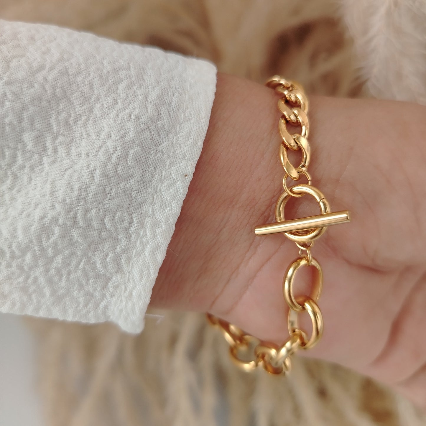 PULSERA FORTIA – Poder femenino en cada detalle