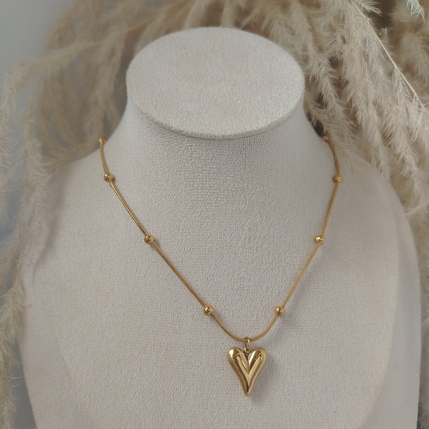 COLLAR LATIDO DE AMOR – Vibra desde el corazón